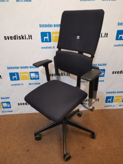 Steelcase Ligne 55 Juoda Biuro Kėdė Su 3D Porankiais, Švedija