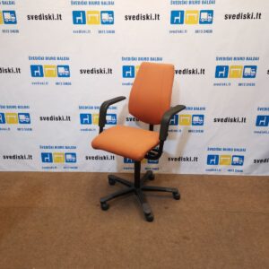 HAG Credo Oranžinė Biuro Kėdė Su 2D Porankiais, Švedija