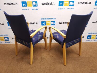 NKR Mėlyna Kėdė Su Buko Rėmu Ir Porankiais, Švedija