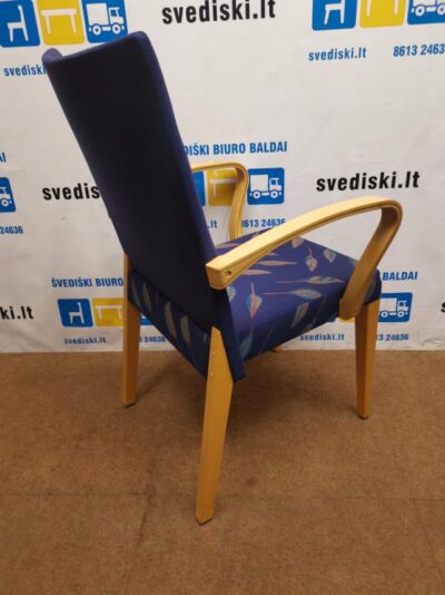 NKR Mėlyna Kėdė Su Buko Rėmu Ir Porankiais, Švedija