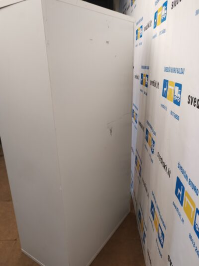 Balta Metalinė Spinta 195cm Aukščio, Švedija
