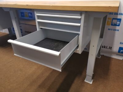 AJ Darbastalis 250x80cm Su 2 Metalinėmis Stalčių Spintelėmis, Švedija