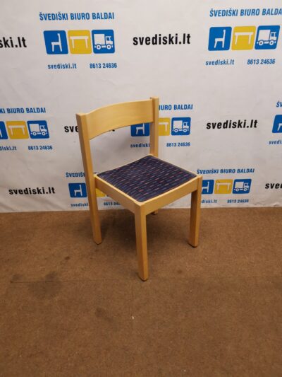 Buko Kėdė Su Margu Audiniu, Švedija