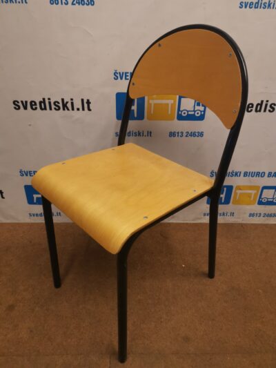 Beržo Lankytojo Kėdė Su Metaliniu Rėmu, Švedija