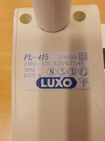 LUXO PL415 Baltas Stalo Šviestuvas, Švedija