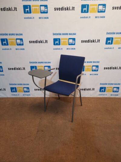 EFG Mėlyna Lankytojo Kėdė Su Staliuku, Švedija