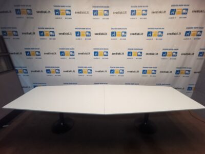 Konferencinis Baltas Stalas 312cm Ilgio Su Juodomis Kojomis, Švedija