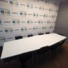 Konferencinis Baltas Stalas 312cm Ilgio Ir 10 Juodų Kėdžių, Švedija