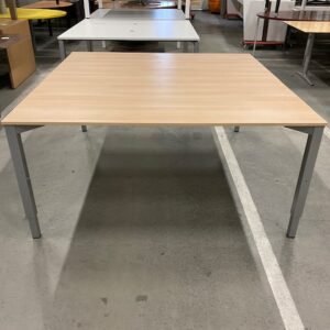 Konferencinis Reguliuojamo Aukščio Stalas 160x160cm, Švedija