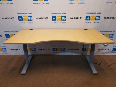 Martela Elektra Reguliuojamas Stalas Su Beržo 180x90cm Stalviršiu, Švedija