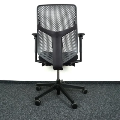 Herman Miller Verus Triflex Juoda Kėdė Su Porankiais, Švedija