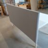 Reguliuojamo Aukščio Stalas Su Baltu 160x80cm Stalviršiu Ir Akustine Sienele, Švedija