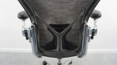 Herman Miller Aeron B Dydžio Grafito Biuro Kėdė Su Chromo Rėmu Ir Porankiais, Vokietija