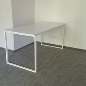 Baltas Stalas Su 160x75cm Stalviršiu, Švedija