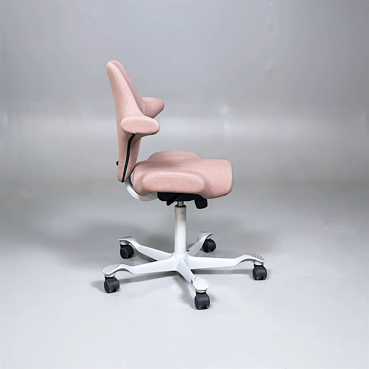 HAG Capisco 8106 Marga Biuro Kėdė, Švedija