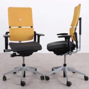 Steelcase Ligne 55 Juoda-Geltana Biuro Kėdė Su 3D Porankiais, Švedija