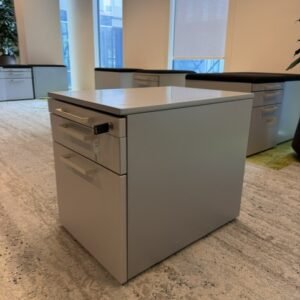 Steelcase Pilkas 3 Stalčių Blokas, Švedija
